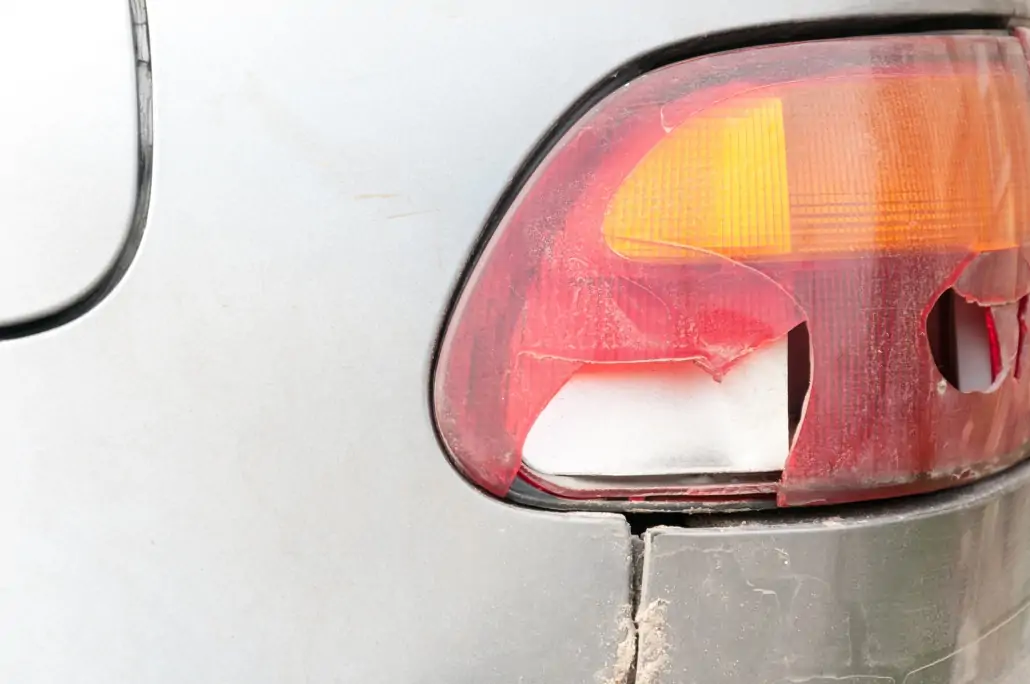 HEADLIGHTS & TAILLIGHTS